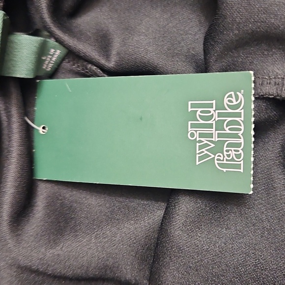 New Wild Fable Women's Large  High-Rise Active-Track Pants Zippered Leg Black - Picture 5 of 6